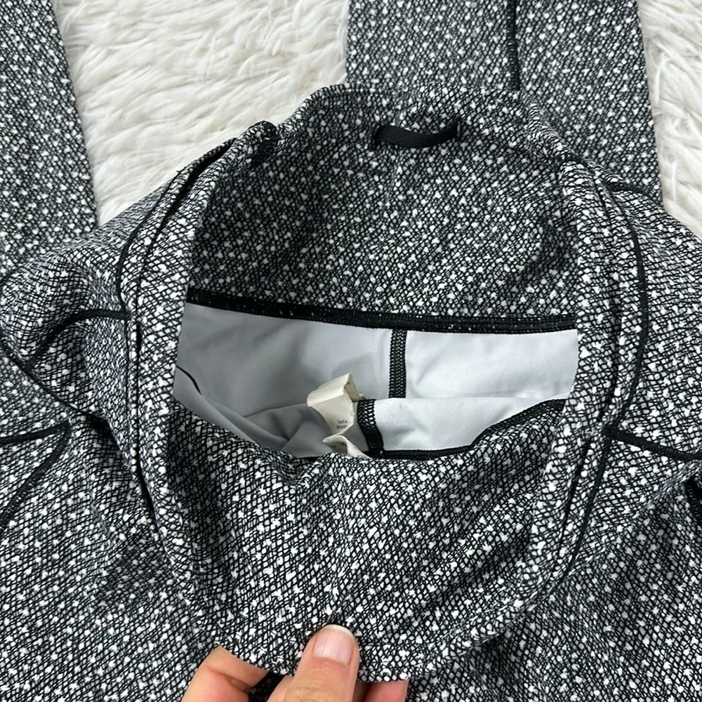 Lululemon Fast And Free 7/8 Tight Frozen Fizz White Black